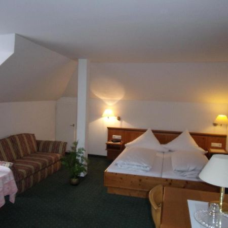 Hotel Landgasthof Hacker Zachenberg Экстерьер фото