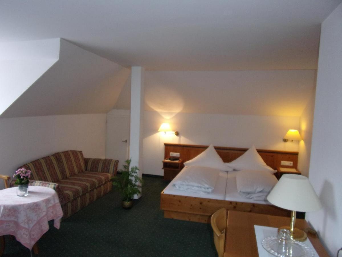 Hotel Landgasthof Hacker Zachenberg Экстерьер фото